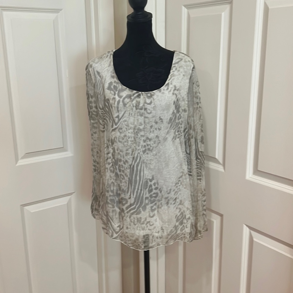 Elena Baldi, women’s, L, 100% silk lining, sheer blouse. Made in Italy.